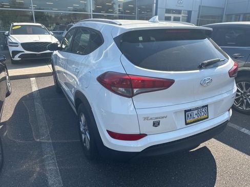 Used 2017 Hyundai Tucson SE Plus AWD/4WD image 7
