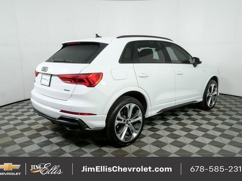 Used 2022 Audi Q3 2.0T Premium Plus image 30