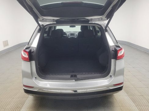 Used 2021 Chevrolet Equinox LT FWD image 29