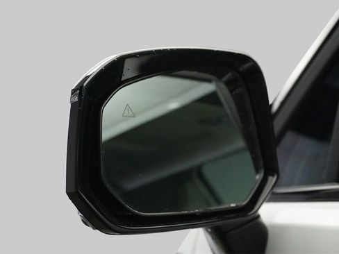 Certified 2025 Hyundai Santa Fe Calligraphy image 4