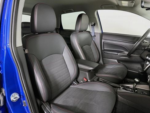 Used 2023 Mitsubishi Outlander Sport SE image 24