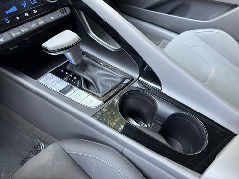 Certified 2023 Hyundai Elantra SEL w/ Convenience Package FWD image 27