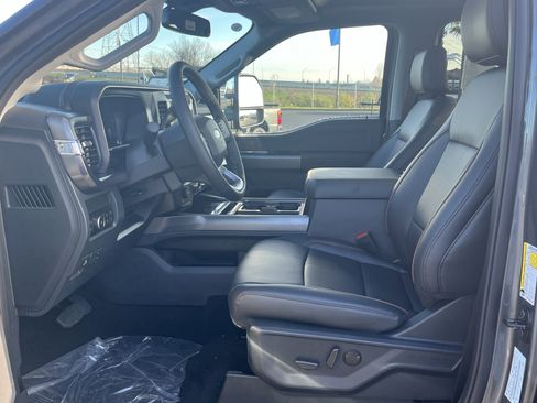 New 2026 Ford F350 Lariat w/ Lariat Premium Package image 8