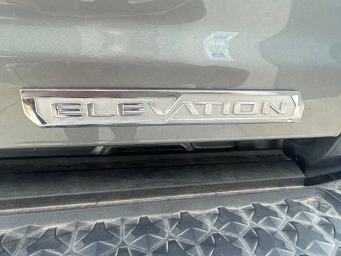 Used 2025 GMC Canyon Elevation w/ Convenience Package RWD image 16
