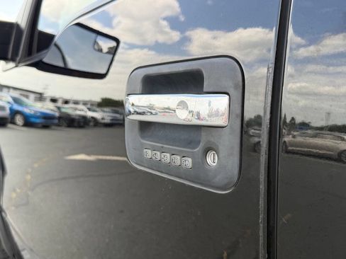 Used 2013 Ford F150 XLT w/ Luxury Equipment Group AWD/4WD image 12