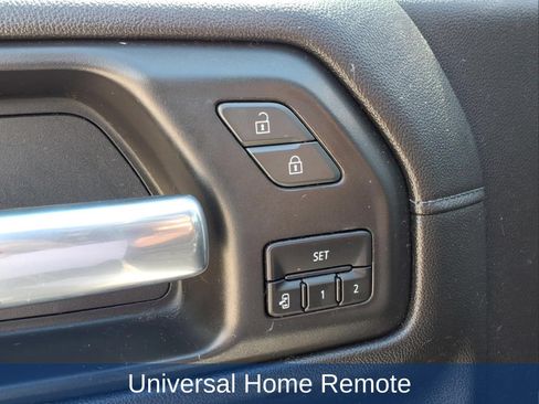 Used 2021 GMC Sierra 1500 SLT AWD/4WD image 26