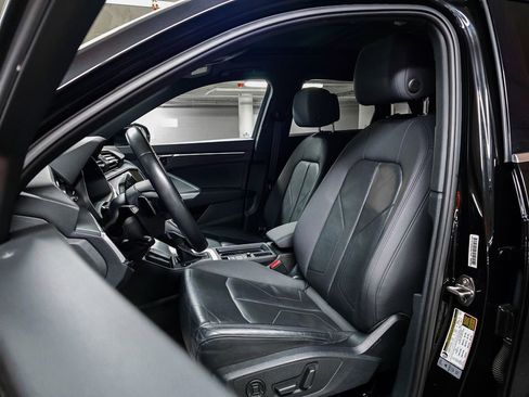 Used 2021 Audi Q3 2.0T Premium w/ Convenience Package image 19