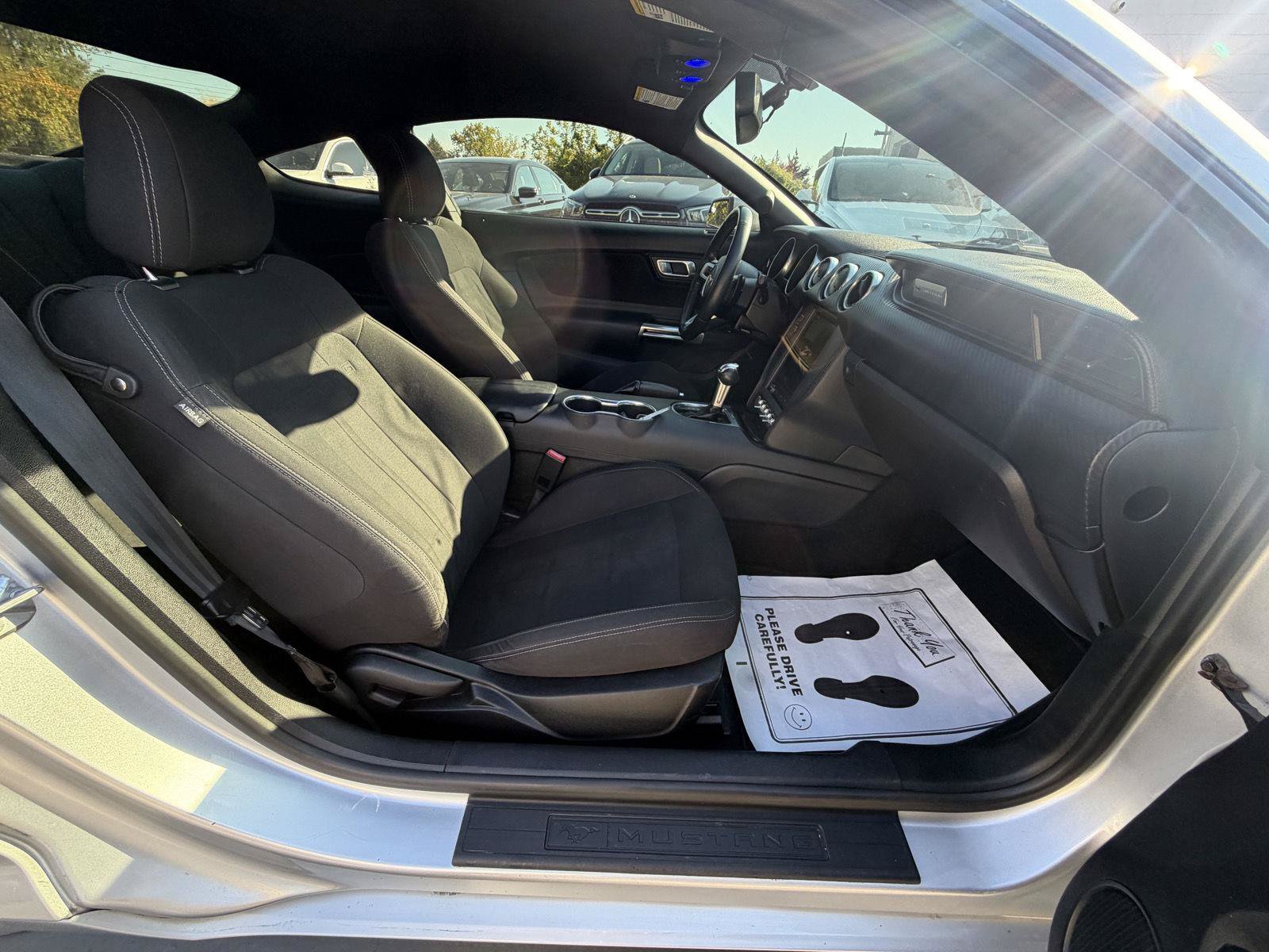Used 2018 Ford Mustang Coupe RWD image 20