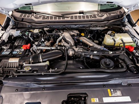 Used 2025 Ford F350 Lariat w/ Lariat Ultimate Package image 34