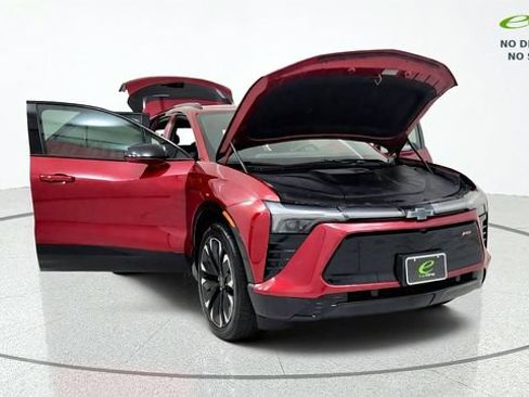 Used 2024 Chevrolet Blazer EV RS AWD/4WD image 11