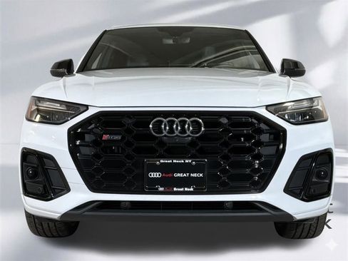 Used 2023 Audi SQ5 Premium Plus w/ Premium Plus Package image 24