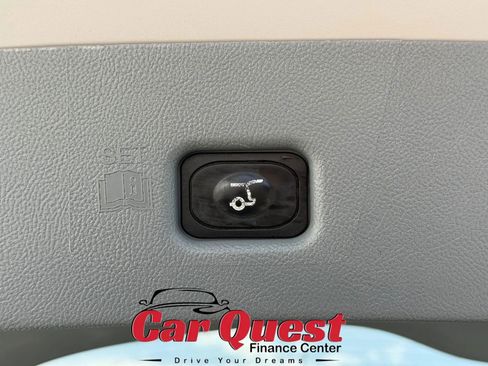 Used 2021 Lincoln Nautilus Reserve image 15