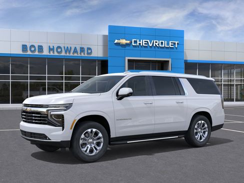 New 2026 Chevrolet Suburban LT w/ Comfort Package AWD/4WD image 23