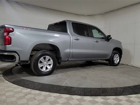 Used 2025 Chevrolet Silverado 1500 LT image 7