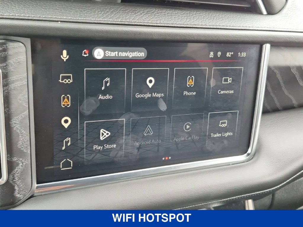 Used 2024 GMC Yukon Denali AWD/4WD image 23