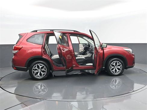 Used 2021 Subaru Forester Premium w/ Popular Package #1 image 28