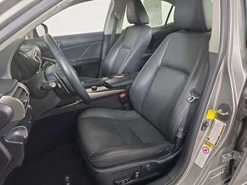 Used 2014 Lexus IS 250 image 16