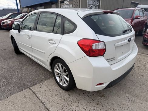 Used 2013 Subaru Impreza 2.0i Premium w/ All-Weather Pkg image 11