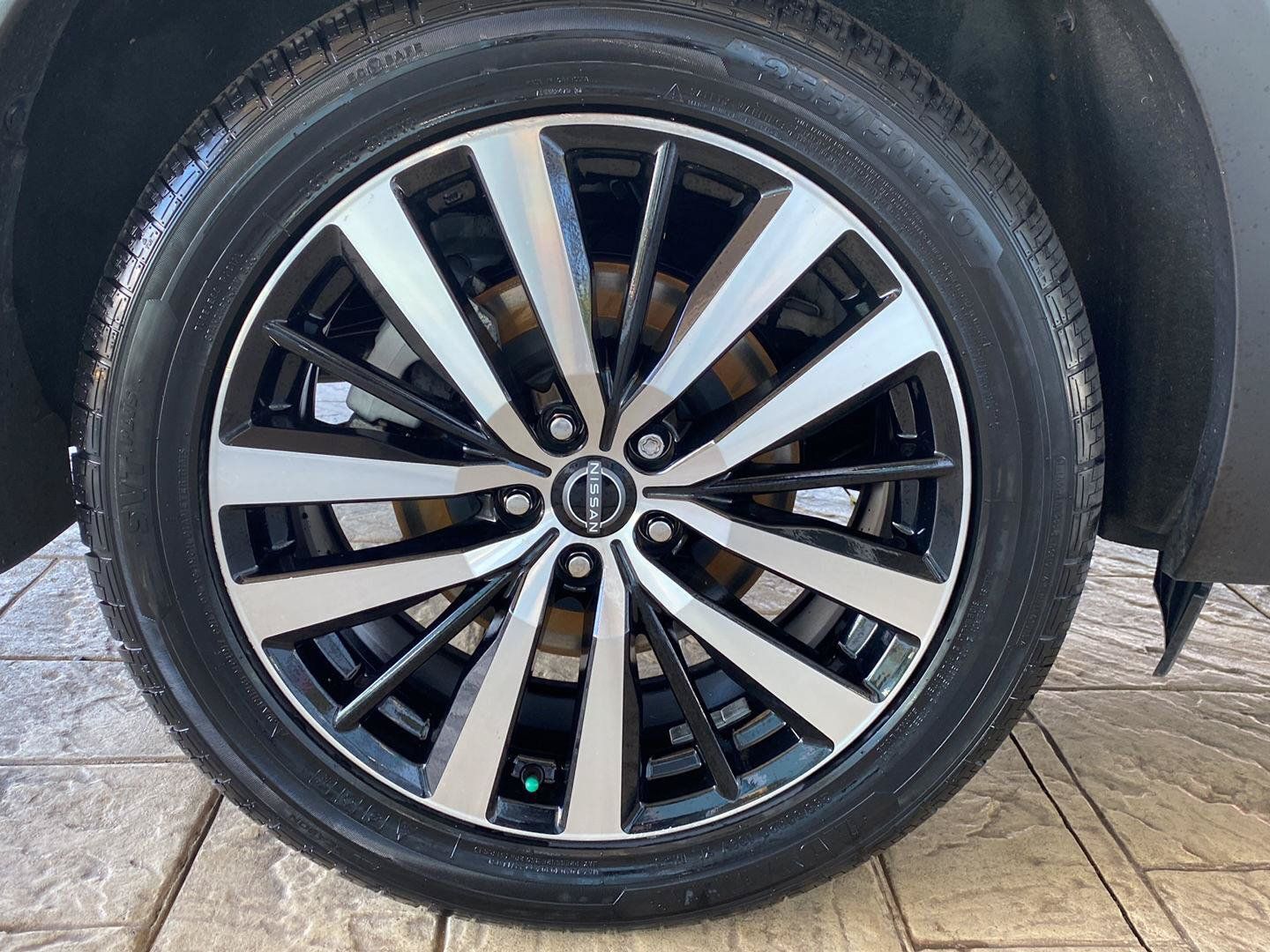 Certified 2023 Nissan Pathfinder Platinum AWD/4WD image 14