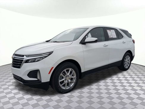 Used 2023 Chevrolet Equinox LT FWD image 7