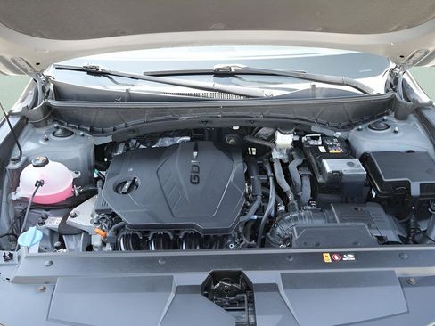 Certified 2023 Hyundai Santa Cruz SE AWD/4WD image 18