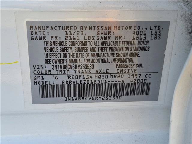 Used 2024 Nissan Sentra SV FWD image 23