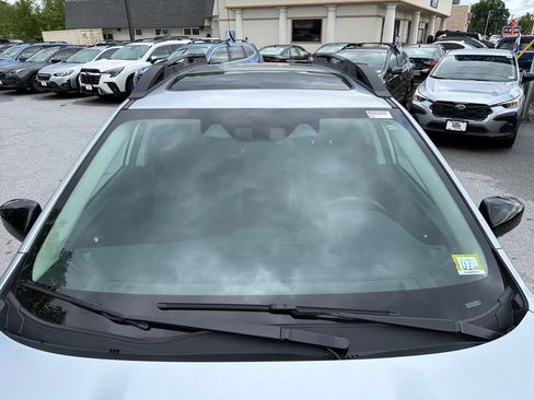 Certified 2024 Subaru Outback Limited AWD/4WD image 6