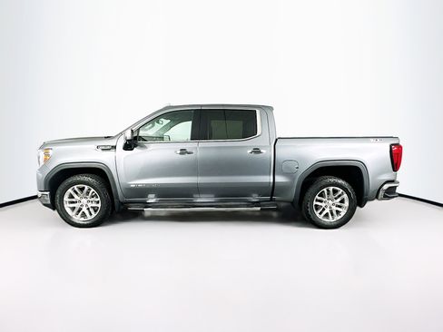 Used 2022 GMC Sierra 1500 SLT w/ X31 Off-Road Package image 4