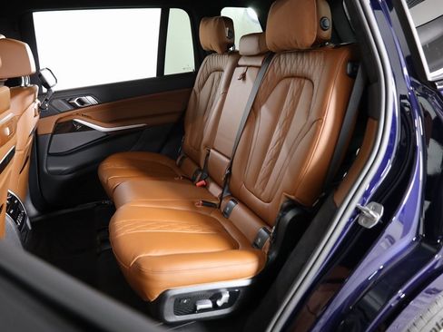 Used 2026 BMW X7 M60i image 51