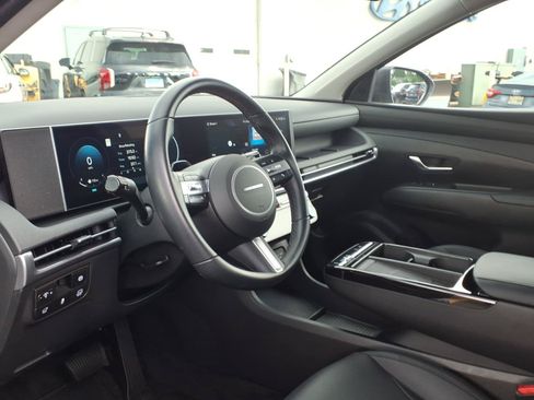 Used 2025 Hyundai Tucson SEL AWD/4WD image 21