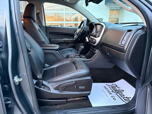 Used 2016 GMC Canyon SLT w/ Driver Alert Package image 10