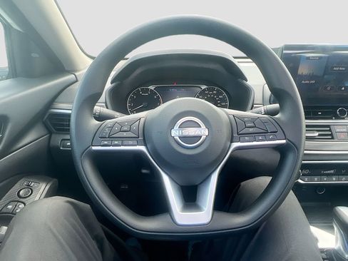 New 2026 Nissan Altima 2.5 SV FWD image 11