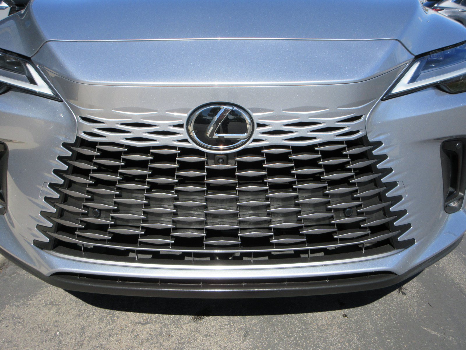 Used 2026 Lexus RX 450h AWD w/ Convenience Package image 15