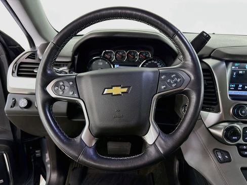 Used 2018 Chevrolet Tahoe LT w/ LT Signature Package AWD/4WD image 13