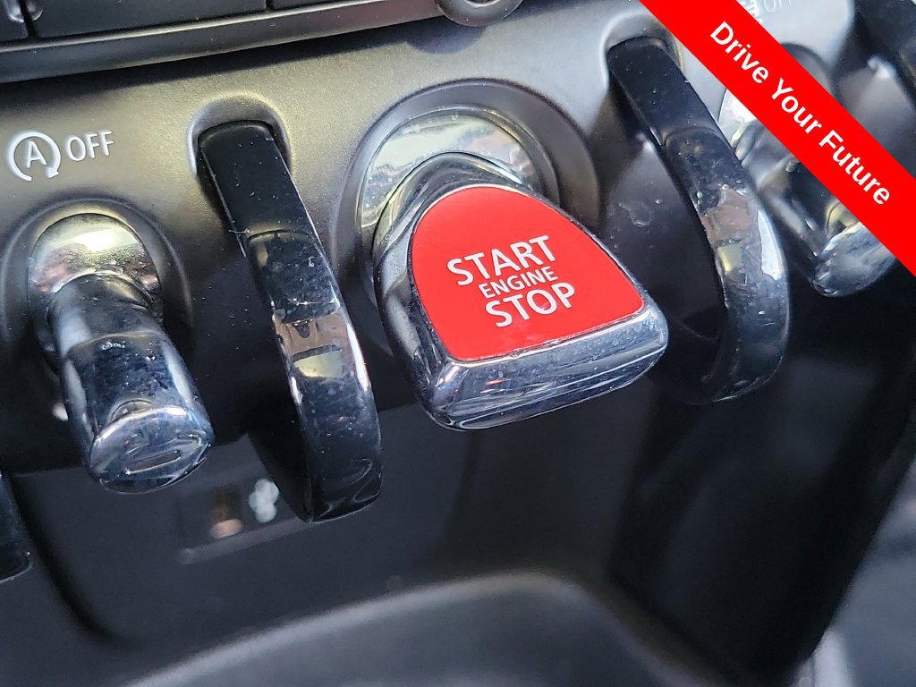 Used 2024 MINI Cooper S FWD image 9