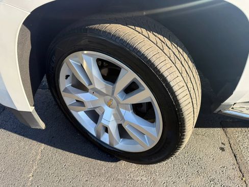 Used 2017 Chevrolet Suburban Premier AWD/4WD image 60