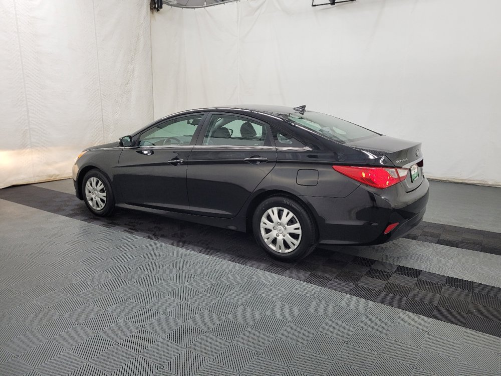 Used 2014 Hyundai Sonata GLS w/ Popular Equipment Group 2 FWD image 3