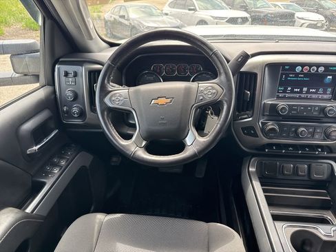 Used 2019 Chevrolet Silverado 2500 LT w/ LT Convenience Package AWD/4WD image 10