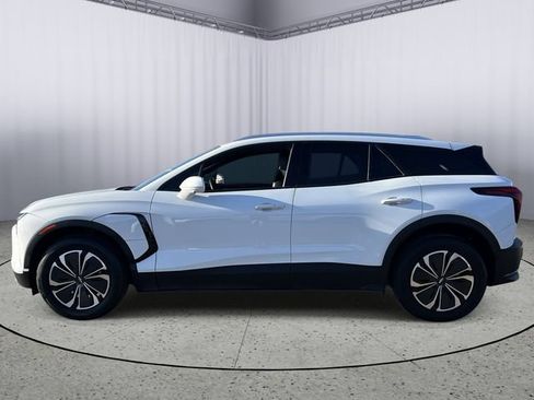 Used 2024 Chevrolet Blazer EV LT AWD/4WD image 3