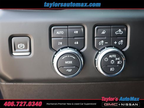 Used 2024 GMC Sierra 2500 AT4 w/ Technology Package AWD/4WD image 34