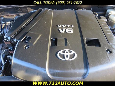 Used 2004 Toyota 4Runner SR5 image 21