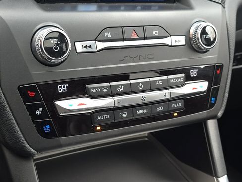 Used 2020 Ford Explorer ST w/ Premium Technology Package image 24