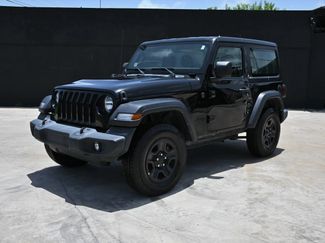 Used 2022 Jeep Wrangler Sport AWD/4WD video 1