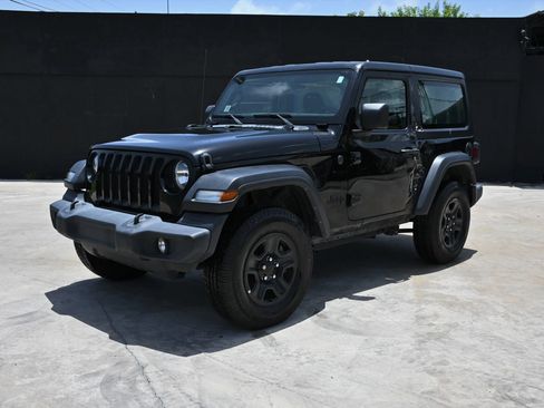 Used 2022 Jeep Wrangler Sport AWD/4WD image 1