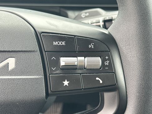 Used 2025 Kia K4 FWD image 25