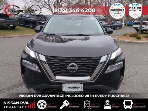 Used 2022 Nissan Rogue SV image 10