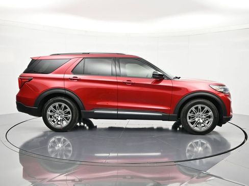 New 2026 Ford Explorer Platinum RWD image 4