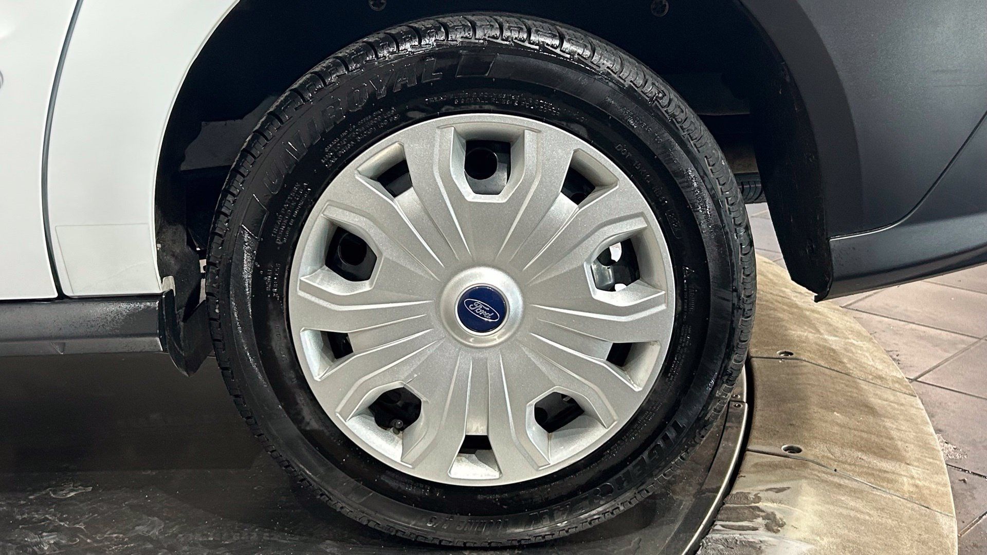 Used 2019 Ford Transit Connect XL FWD image 23