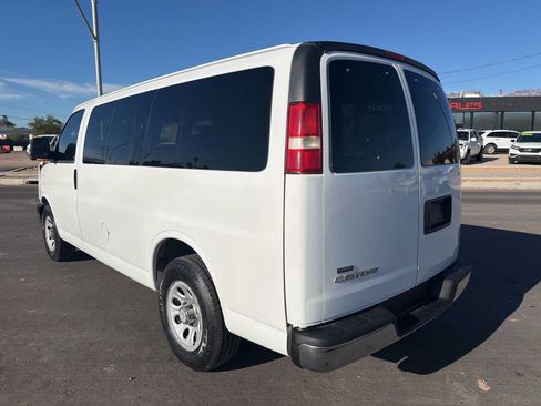 Used 2009 Chevrolet Express 1500 Passenger w/ LT Preferred Equipment Group image 7