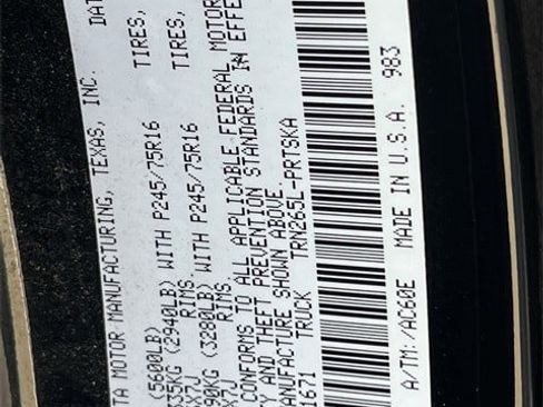 Used 2020 Toyota Tacoma SR image 10